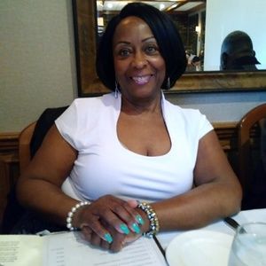 Meet your Posher, Beverly